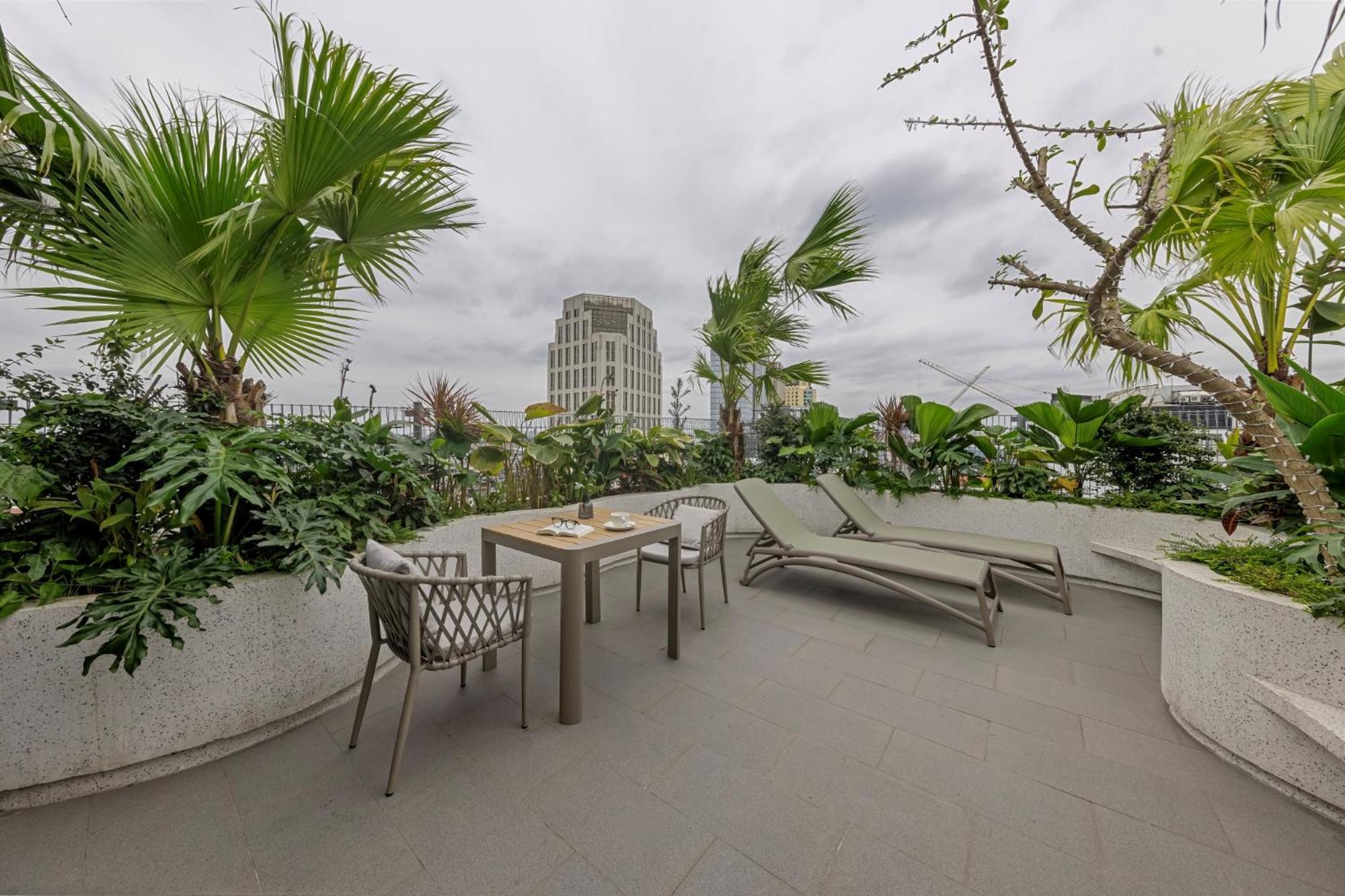 La Siesta Classic Hang Thung Hanoi Exterior foto Rooftop garden